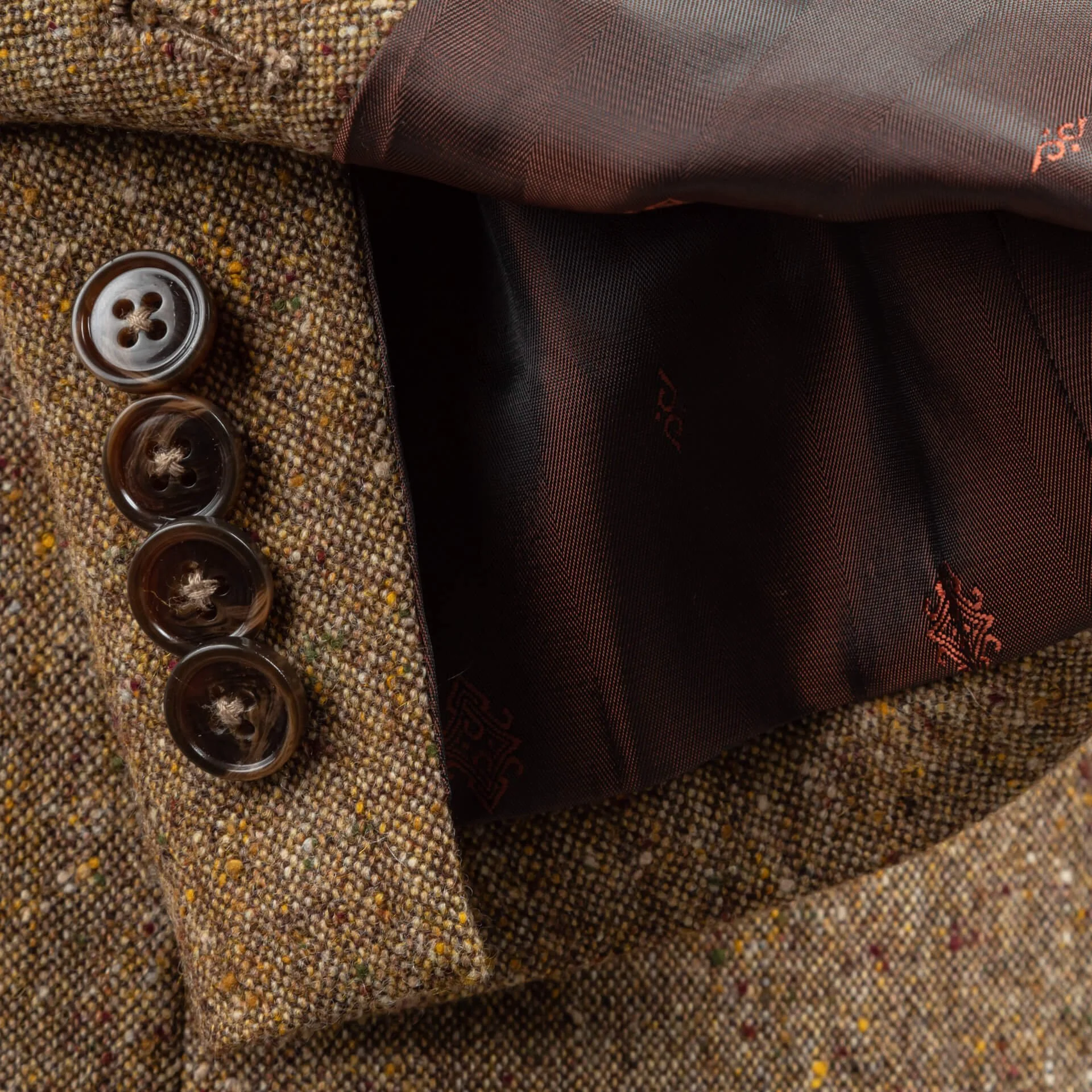 The Story Behind a Donegal Tweed Jacket: Craftsmanship, Tradition